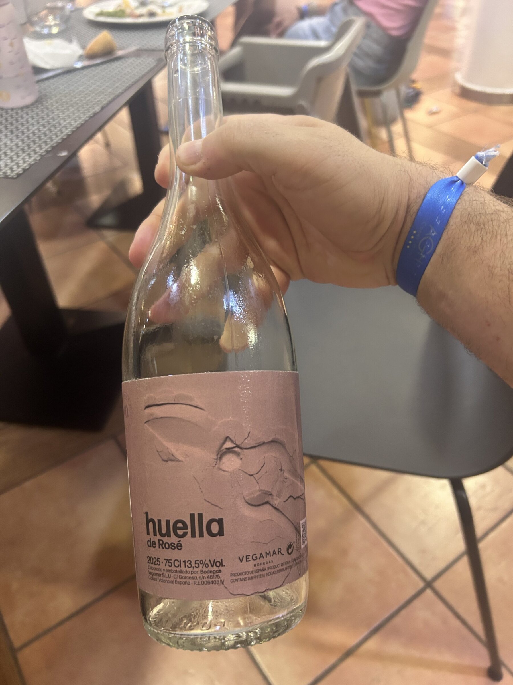 Etiqueta delantera del vino huella de Rosé